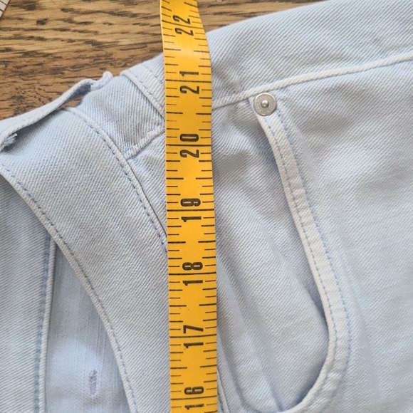 7 for All Mankind jeans - Picture 8 of 10